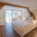 Πανσιόν Hohlebach Muehle 3*