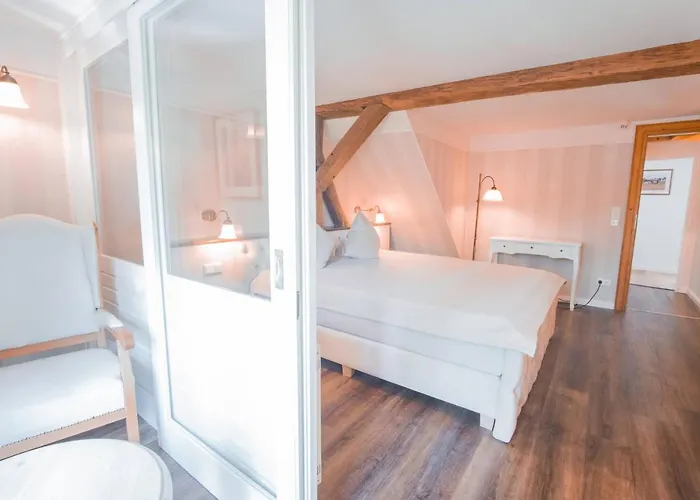 ゲストハウス Hohlebach Muehle ホムベルク